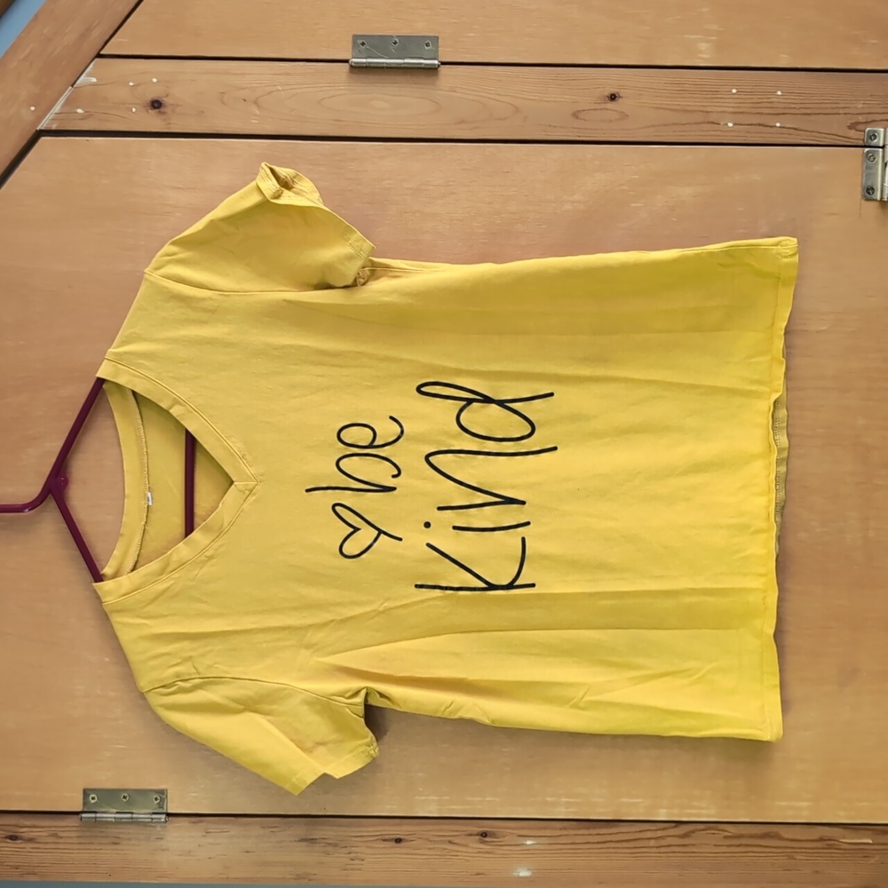 Yellow be kind shirt